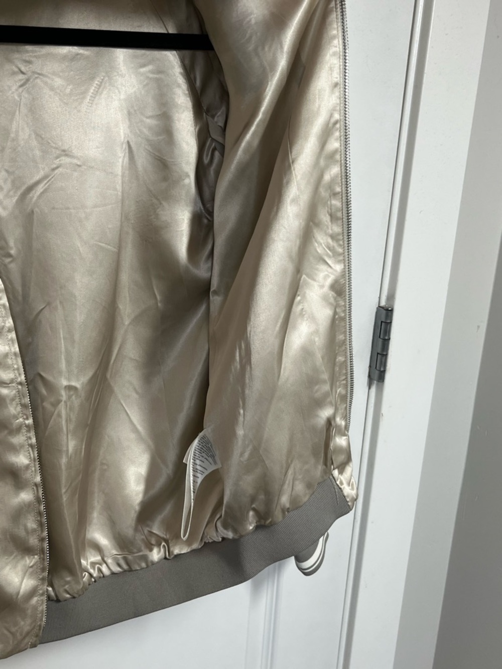 3.1 Phillip Lim Floral Embroidered Satin Bomber Jacket Size 2 Chic - Picture 13 of 16